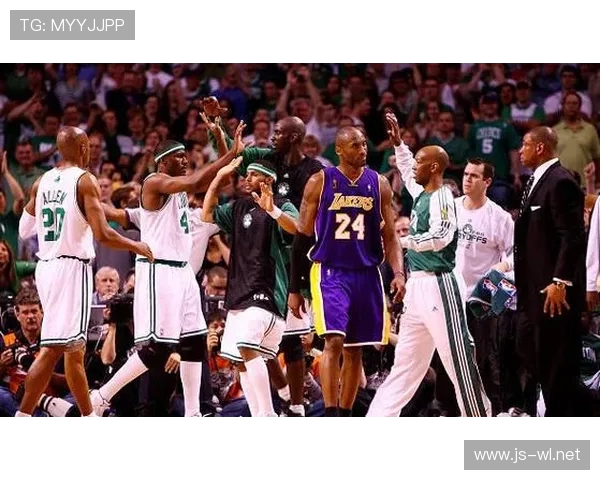 凯尔特人vs热火东决鏖战全景回顾与关键时刻解析高光瞬间全纪录